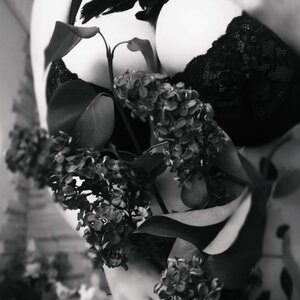 Lady_black413 mym