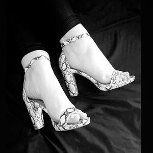 Lady_littletoes mym