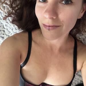 Lady_nirvana mym