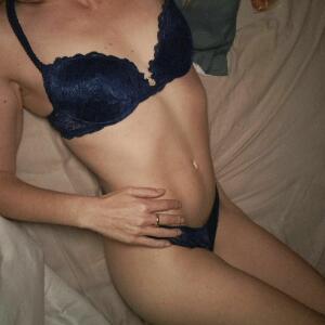 Laelo_feet33 mym