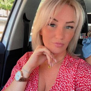 Laetysia54 mym