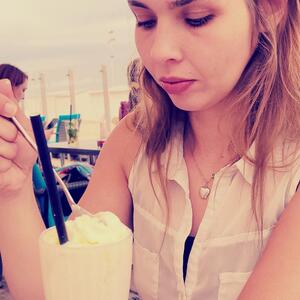 Laicha_manu mym