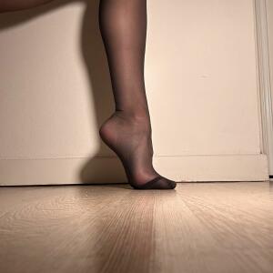 Lalyfeet0 mym