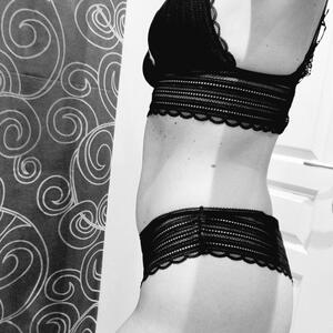 Lara_69 mym
