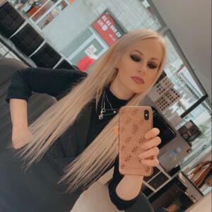 Laramania_1 mym