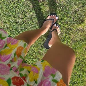Latika_feetgirl00 mym