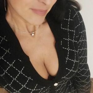 Latina42 mym