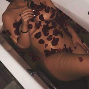 Laura_capp mym
