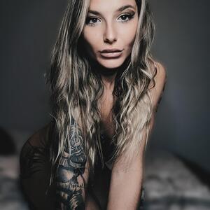 Laura_inked mym