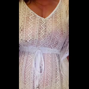 Laura_milf_nude_sexy mym