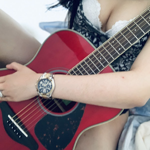 Laura_secreta mym