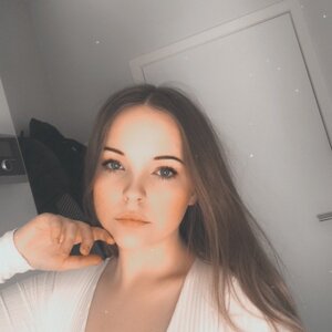 Laura_vnst mym