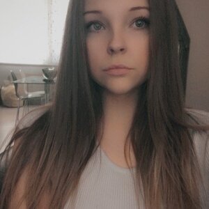 Laura_vnst mym