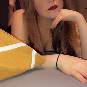 Laura_vnst mym