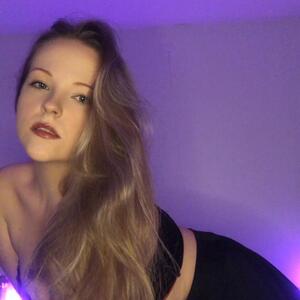 Laura_vnst mym