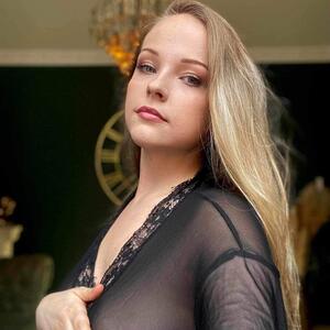 Laura_vnst mym