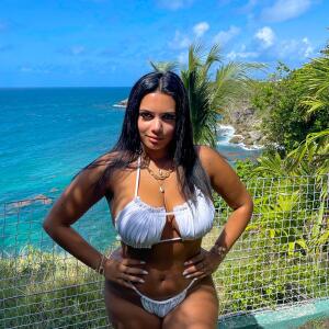 Laurab974 mym