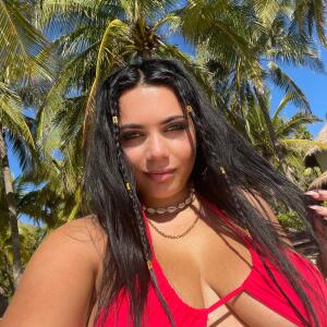 Laurab974 mym
