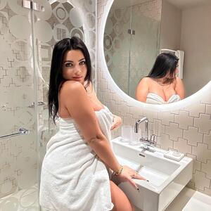 Laurab974 mym