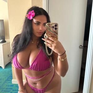 Laurab974 mym