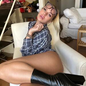 Laure_marie mym
