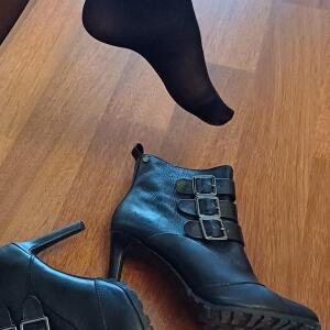 Lea255_pieds_feetlovers mym
