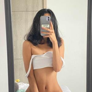 Lealizet77_off mym