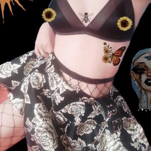 Leila_delafontaine mym