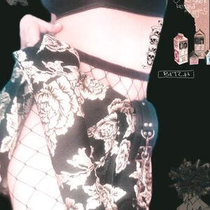Leila_delafontaine mym
