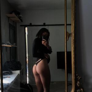Leiyla_babx mym