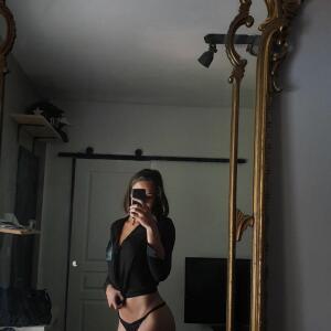 Leiyla_babx mym