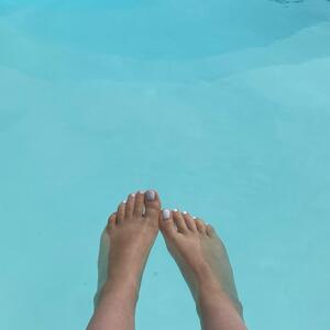 Lele_feet mym