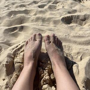 Lelegege_feet_couple mym