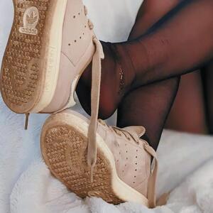 Lenasapsap_feet mym