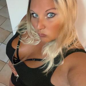 Les_dessous_deme mym