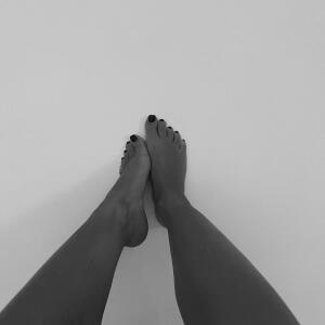 Les_pieds_alyse mym