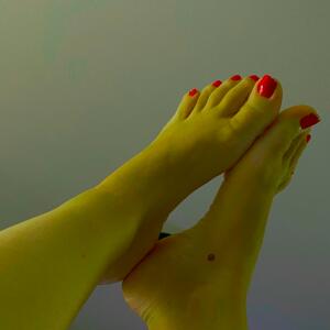 Les_pieds_de_lauura mym