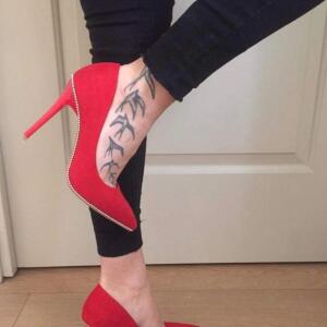 Les_twins_feet_girls mym