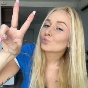 Lexi_kitty mym