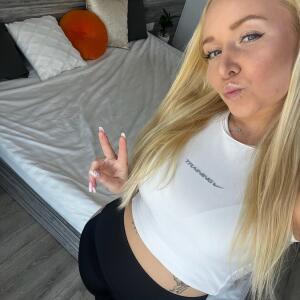 Lexi_kitty mym