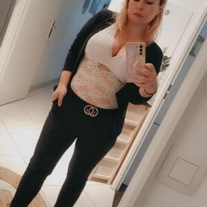 Lexie_paris mym