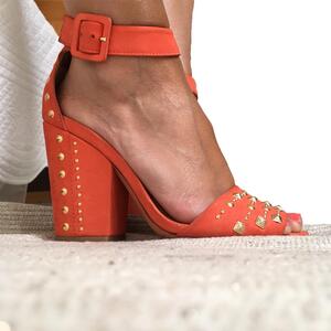 Lick_my_feet75 mym