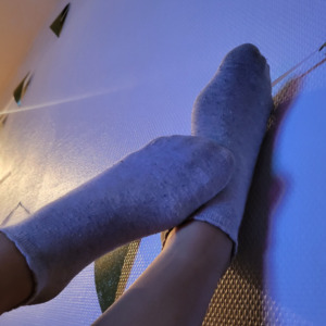 Lili__feet1 mym