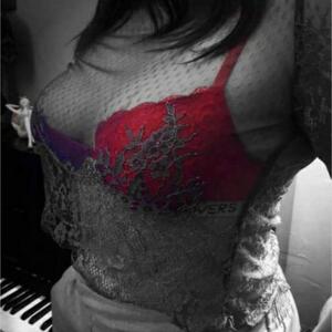 Lilly_lawrrence mym
