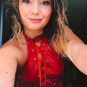 Lily_devil mym