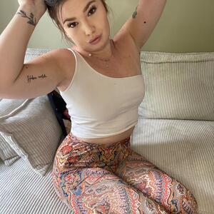 Lily_devil mym