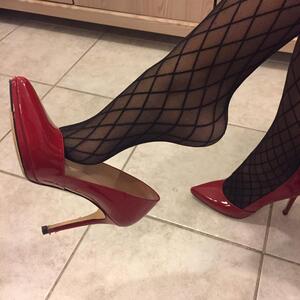 Lily_feet_cum mym