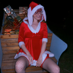 Lily_little_slut mym