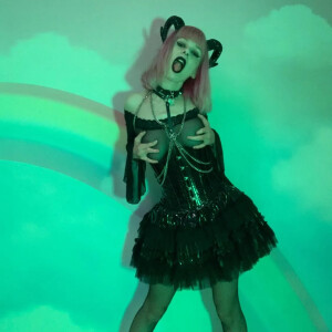 Lily_lollipops mym