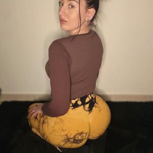 Lindsaydeparis_officiel mym